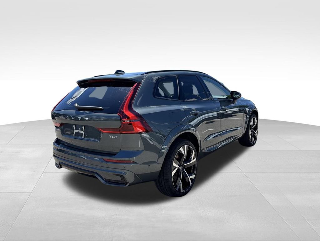 New 2026 Volvo XC60 T8 Ultra w/ Climate Package AWD/4WD image 6