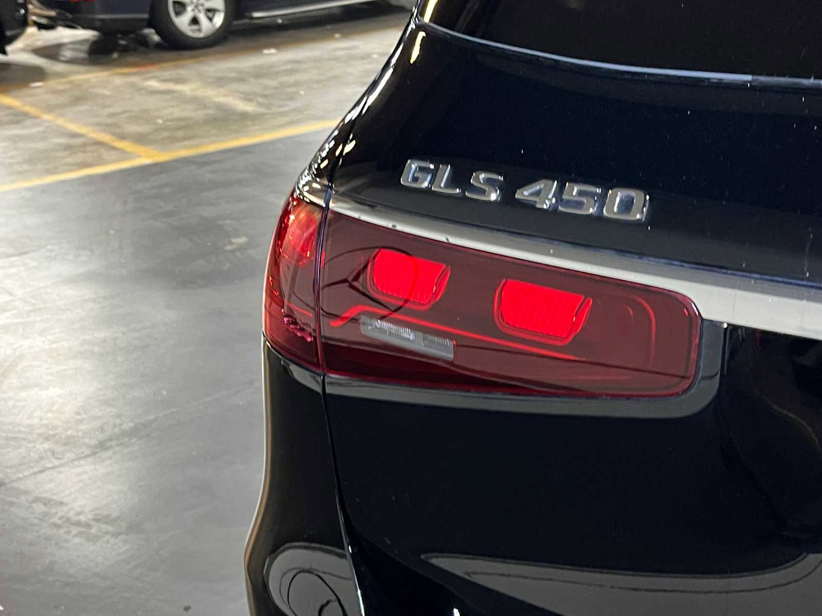 Certified 2025 Mercedes-Benz GLS 450 4MATIC image 14