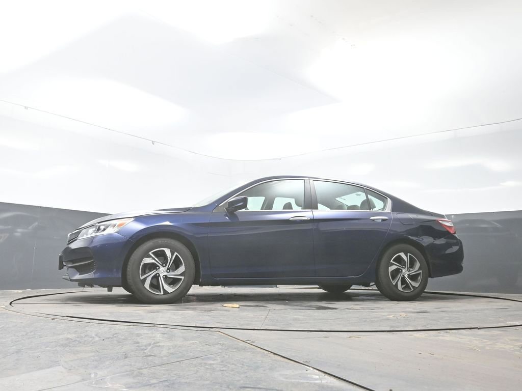 Used 2016 Honda Accord LX image 26