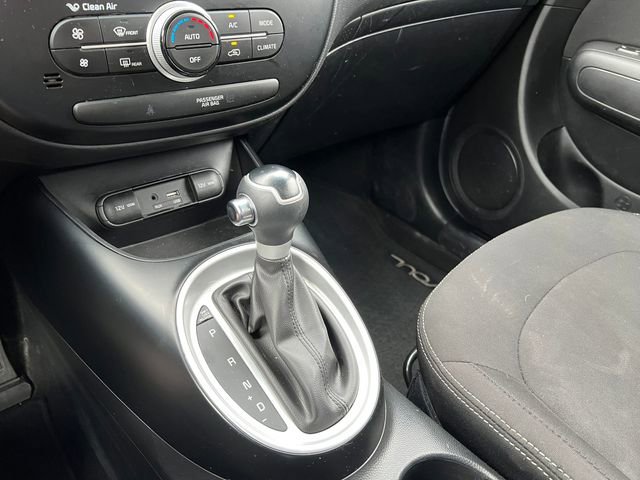 Used 2018 Kia Soul w/ Convenience Package image 25