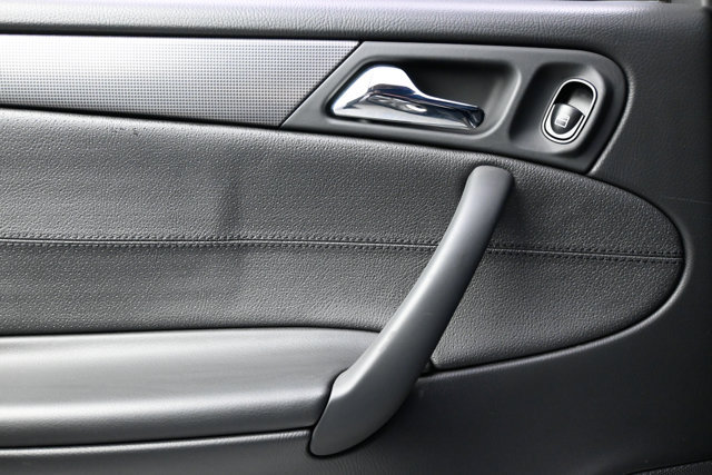 Used 2003 Mercedes-Benz C 230 Sedan image 45