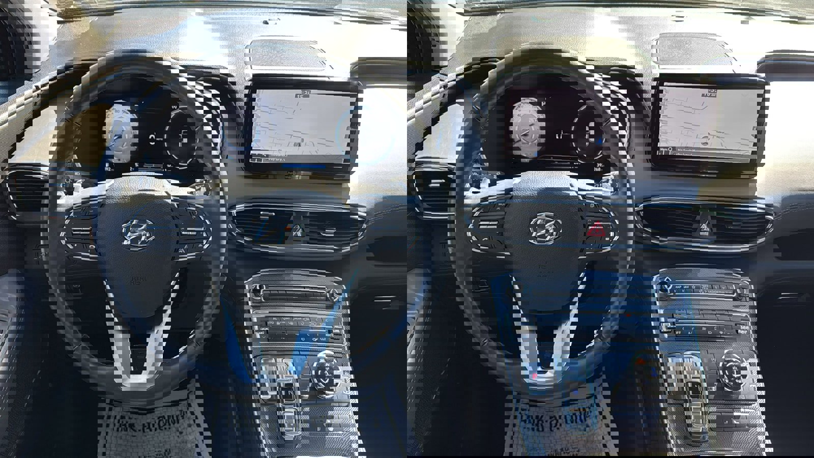 Used 2023 Hyundai Santa Fe SEL w/ Premium Package image 26