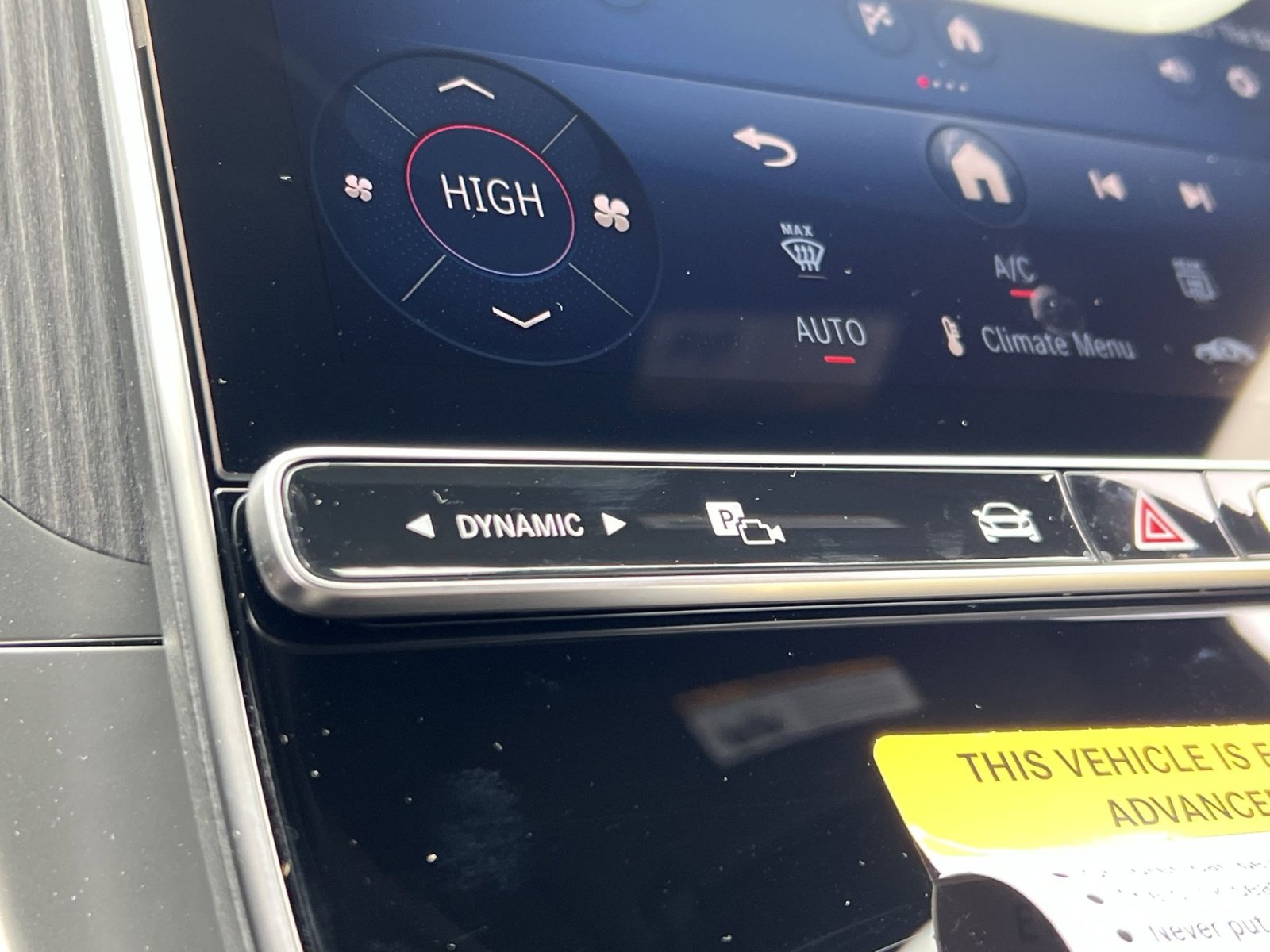 New 2026 Mercedes-Benz GLC 300 4MATIC image 32