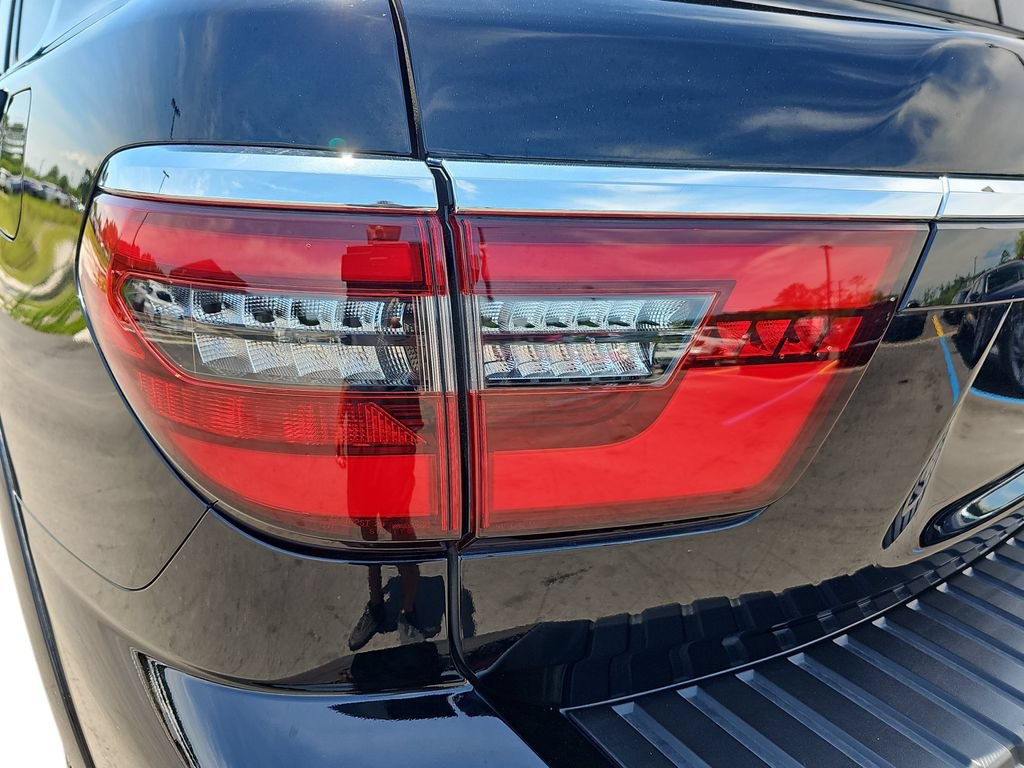 Used 2024 Nissan Armada Platinum w/ Captain's Chairs Package AWD/4WD image 35