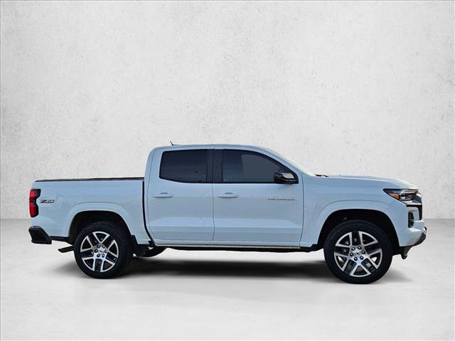 Used 2024 Chevrolet Colorado Z71 w/ Z71 Convenience Package 2 image 4
