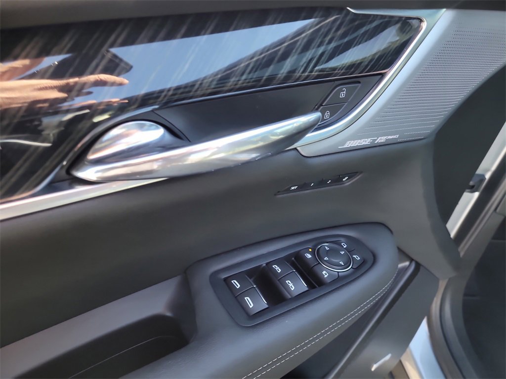 Used 2024 Cadillac XT6 Premium Luxury w/ Technology Package image 16