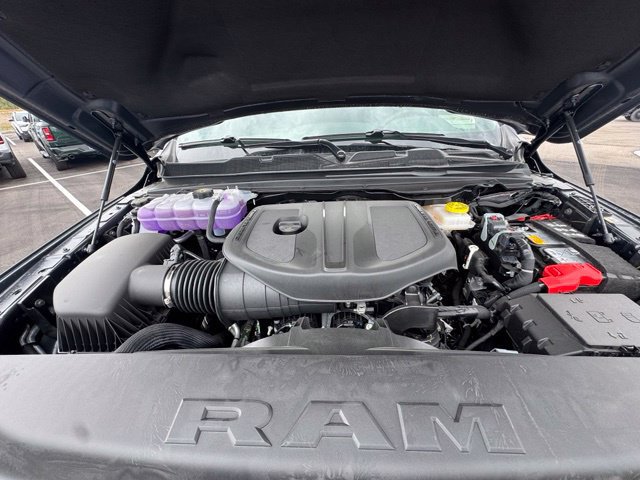 New 2026 RAM 1500 Laramie w/ Sport Appearance Package AWD/4WD image 27