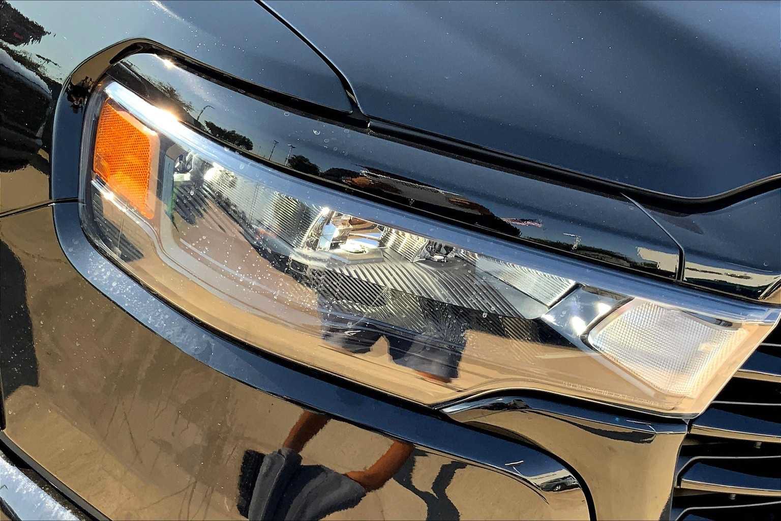 New 2026 RAM 1500 Laramie w/ Night Edition AWD/4WD image 13