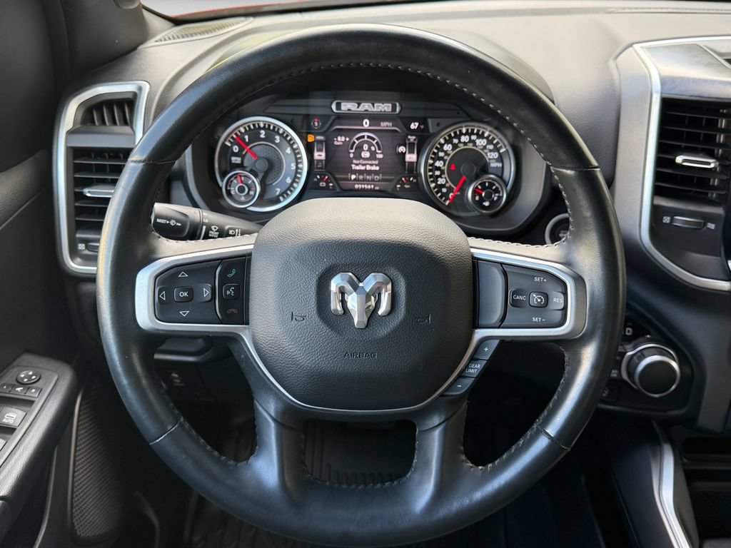 Used 2022 RAM 1500 Big Horn AWD/4WD image 12