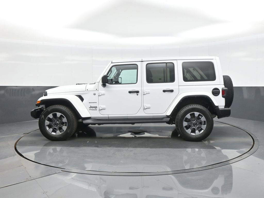 Used 2022 Jeep Wrangler Unlimited Sahara w/ Cold Weather Group image 4