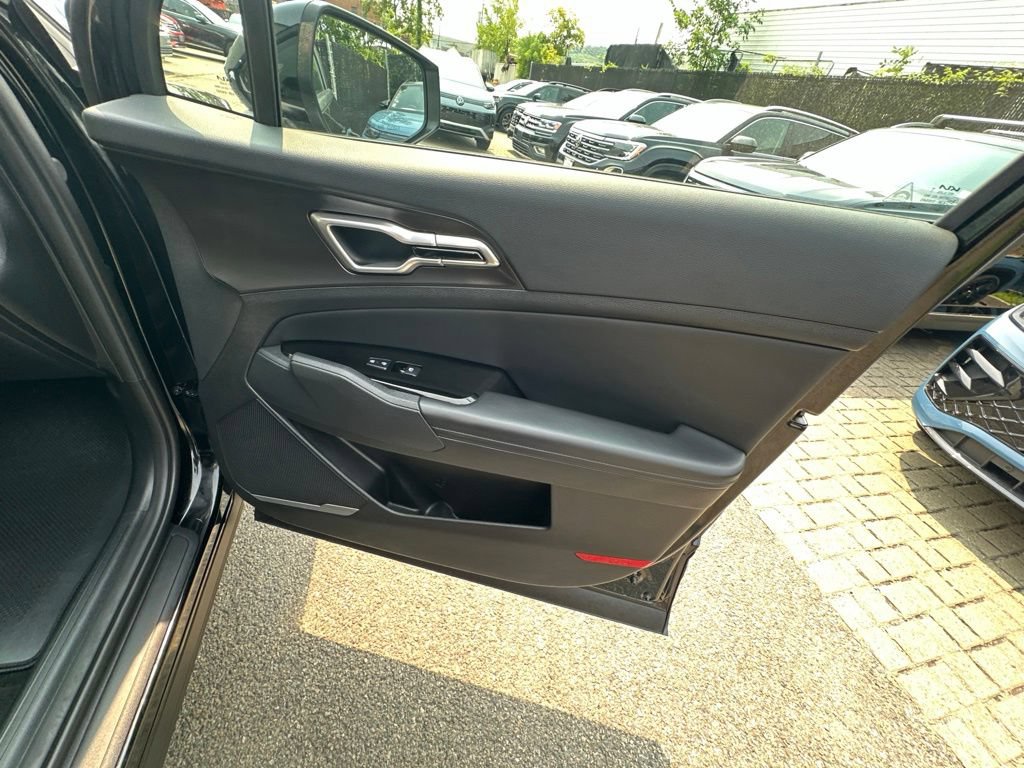 Used 2024 Kia Sportage EX AWD/4WD image 38