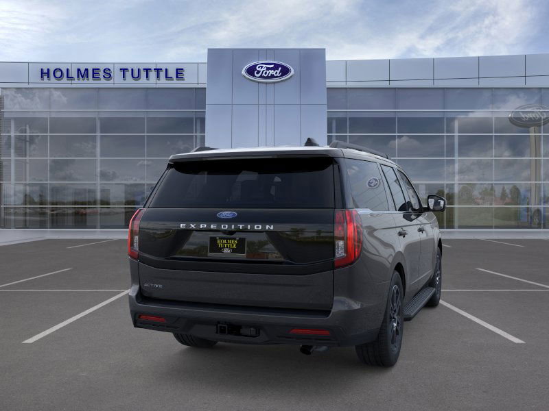 New 2025 Ford Expedition Active image 8