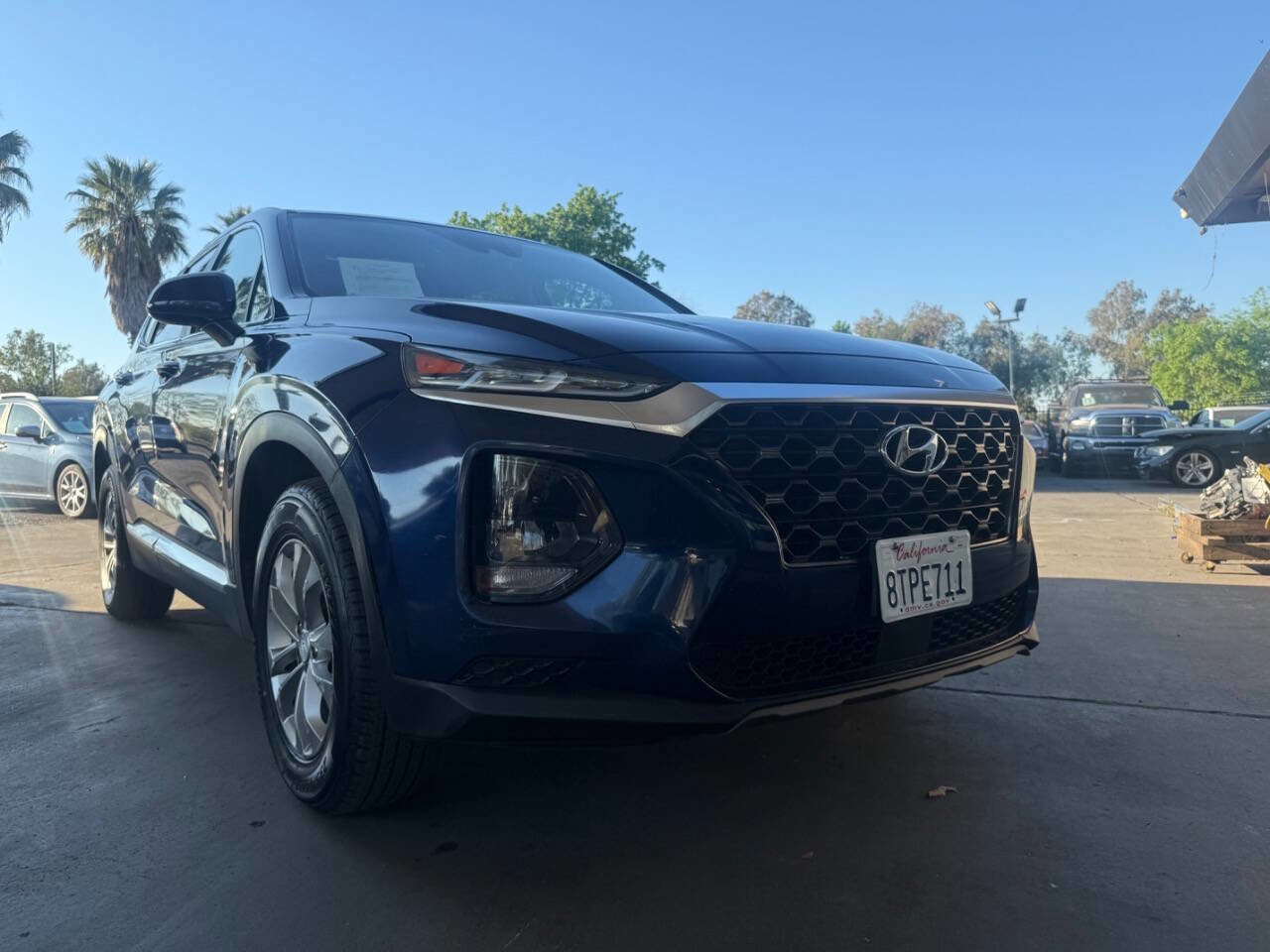 Used 2019 Hyundai Santa Fe SE AWD/4WD image 3