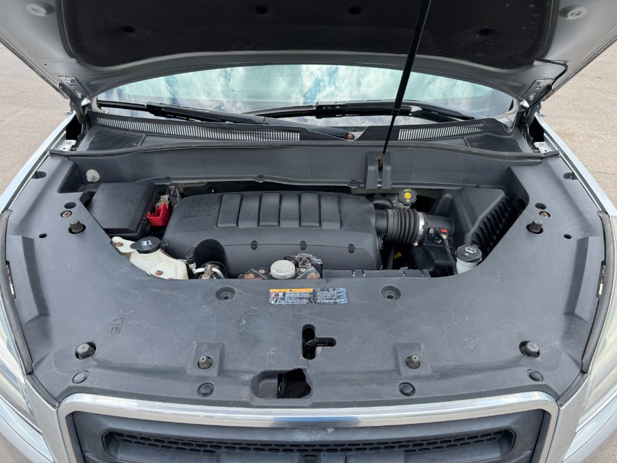 Used 2014 GMC Acadia SLE FWD image 25