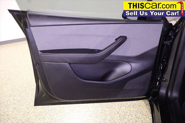 Used 2026 Tesla Model Y 2WD image 26