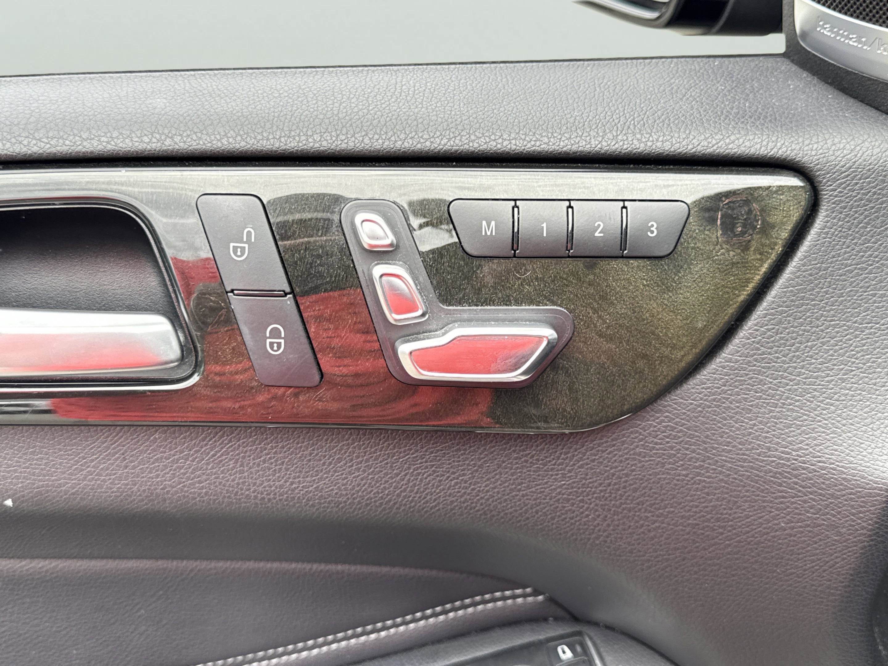 Used 2018 Mercedes-Benz GLE 350 image 24