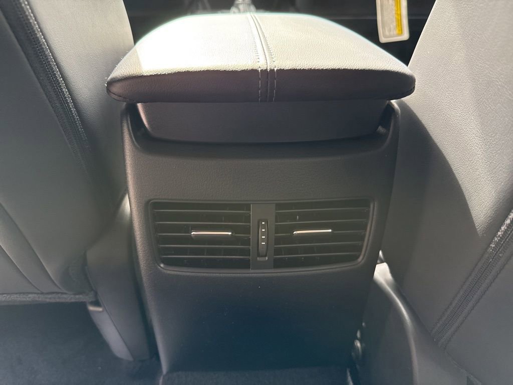 New 2025 MAZDA CX-30 AWD 2.5 S w/ Select Sport Pkg image 28