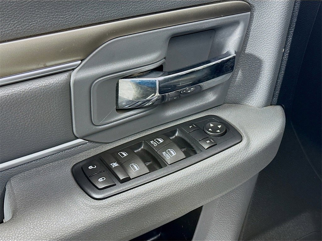 Used 2016 RAM 1500 Outdoorsman image 17