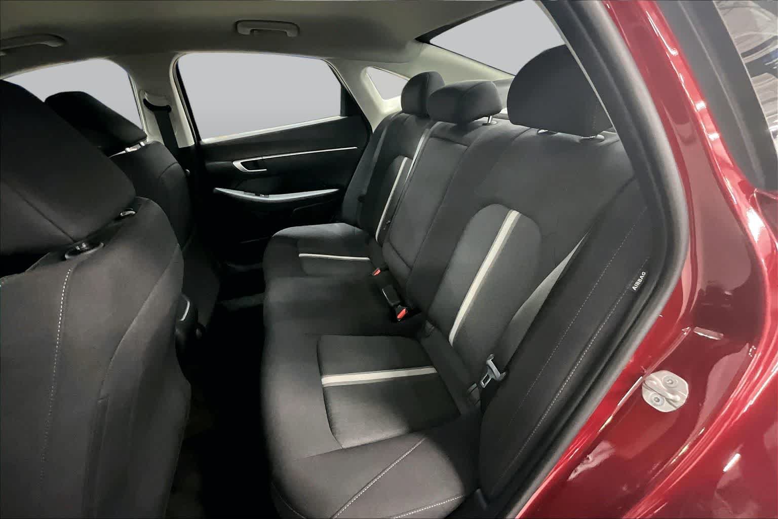 Used 2025 Hyundai Sonata SEL FWD image 19