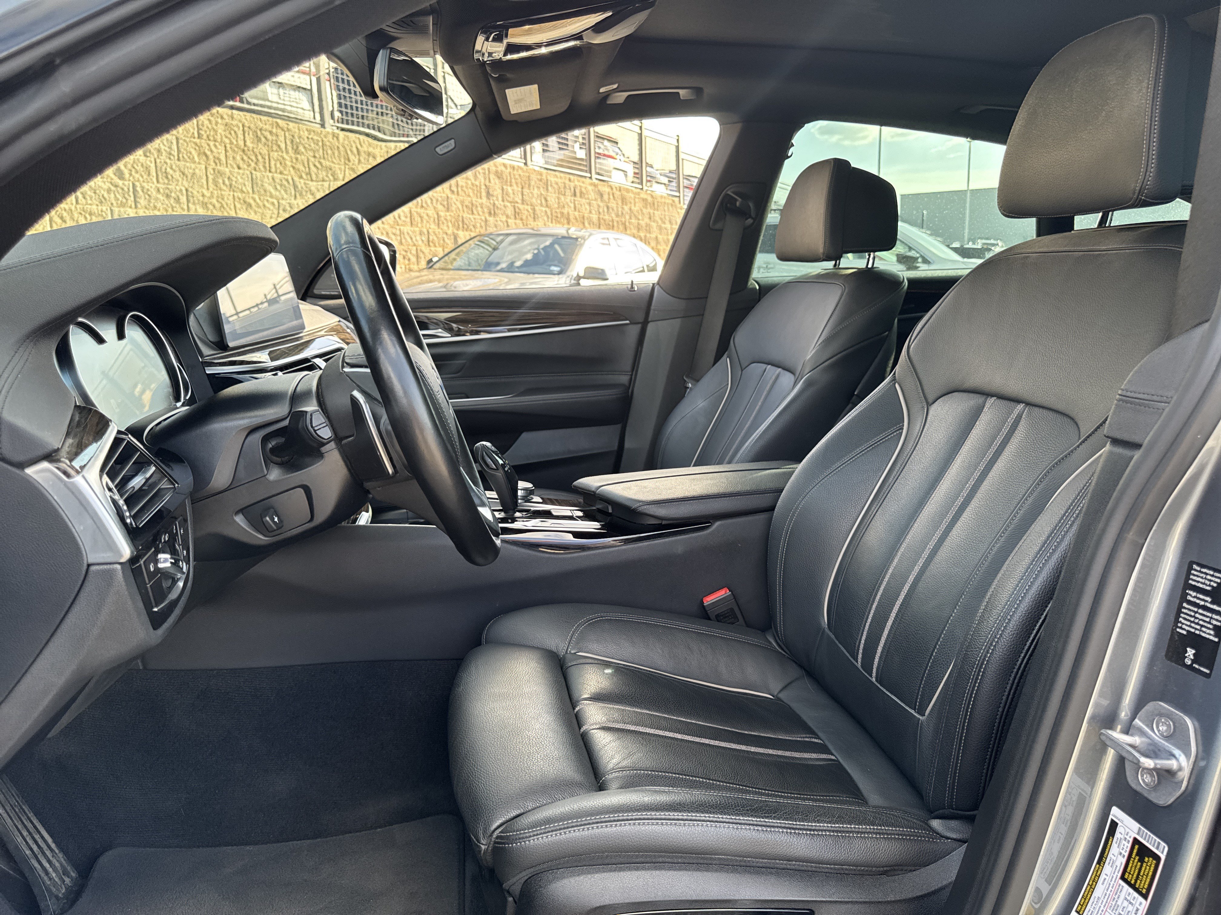 Used 2018 BMW 640i Gran Turismo xDrive AWD/4WD image 25