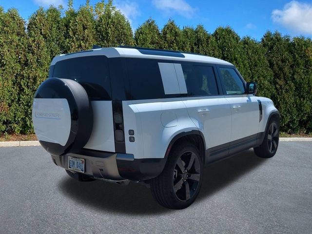 Used 2026 Land Rover Defender 110 S AWD/4WD image 4