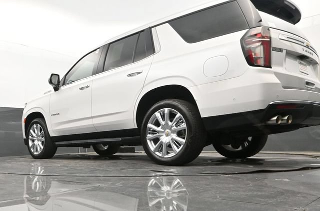 Used 2023 Chevrolet Tahoe High Country w/ Advanced Technology Package AWD/4WD image 28