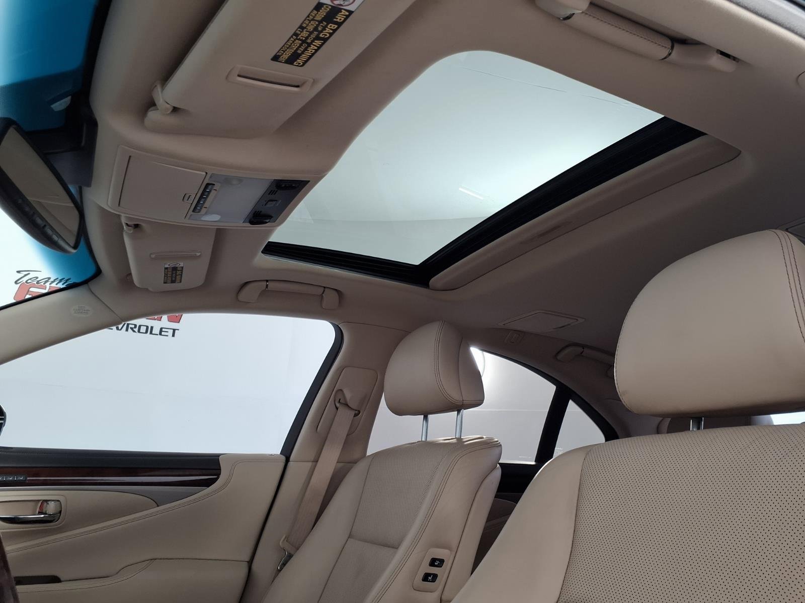 Used 2015 Lexus LS 460 AWD w/ Comfort Package image 10