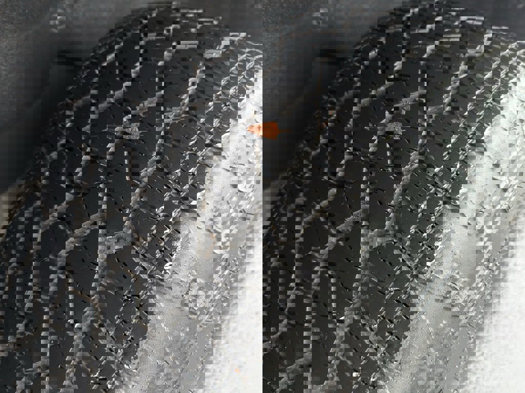 Used 2021 Chevrolet Silverado 1500 High Country w/ Technology Package image 10