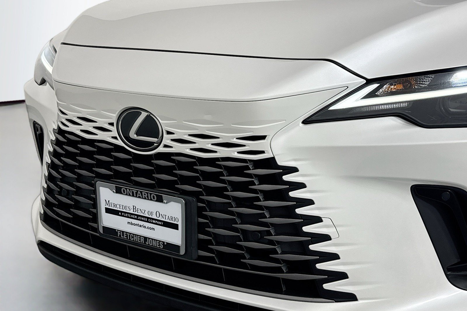 Used 2023 Lexus RX 350 Premium w/ Cold Area Package FWD image 13