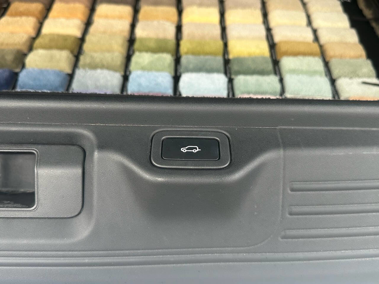 Used 2021 Land Rover Range Rover P525 Westminster Edition image 36