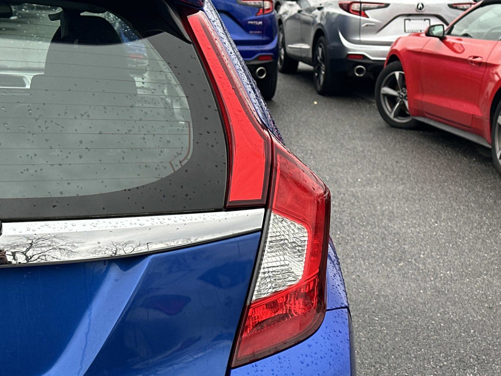 Used 2020 Honda Fit EX image 11