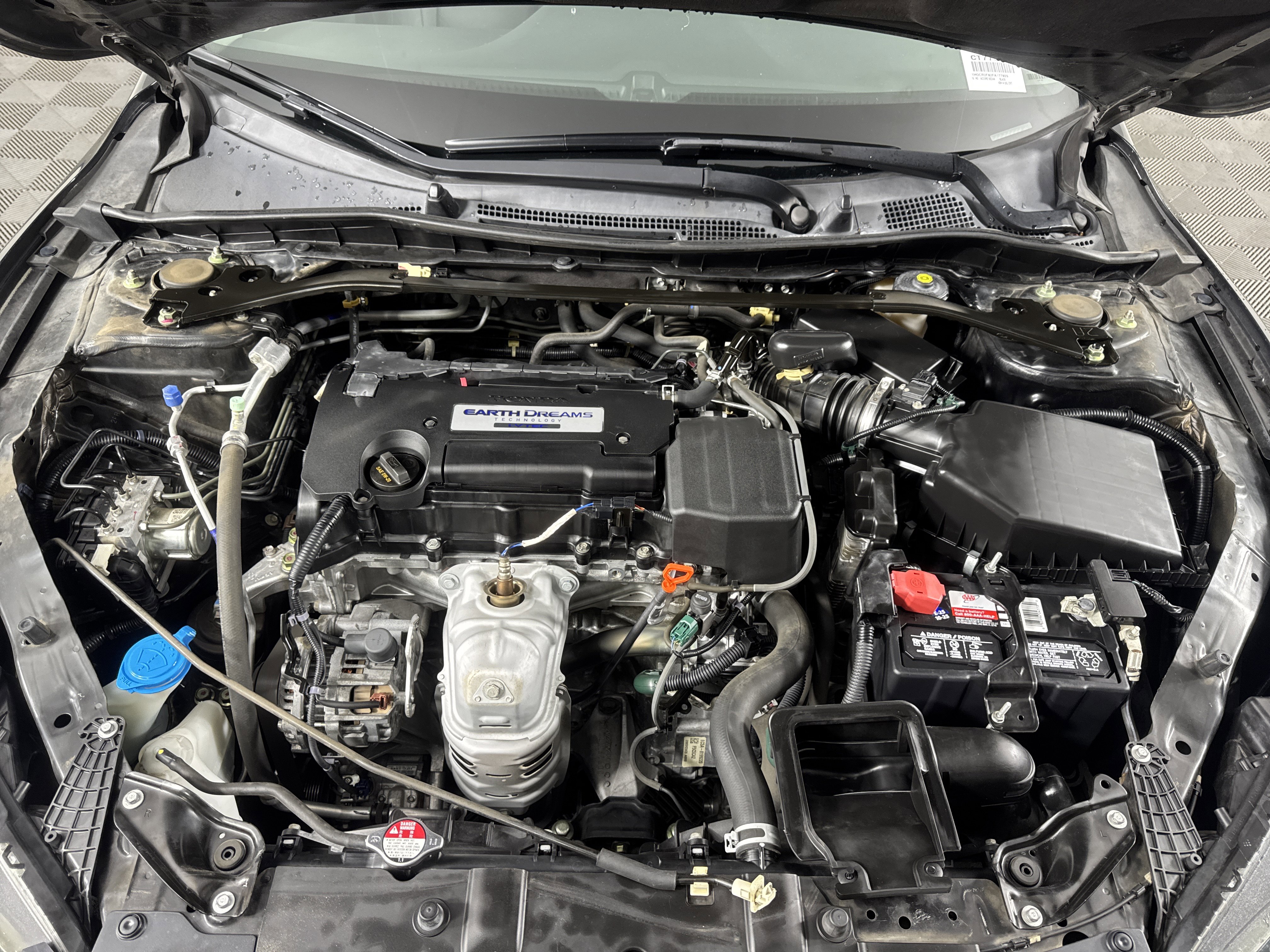 Used 2015 Honda Accord EX-L image 10