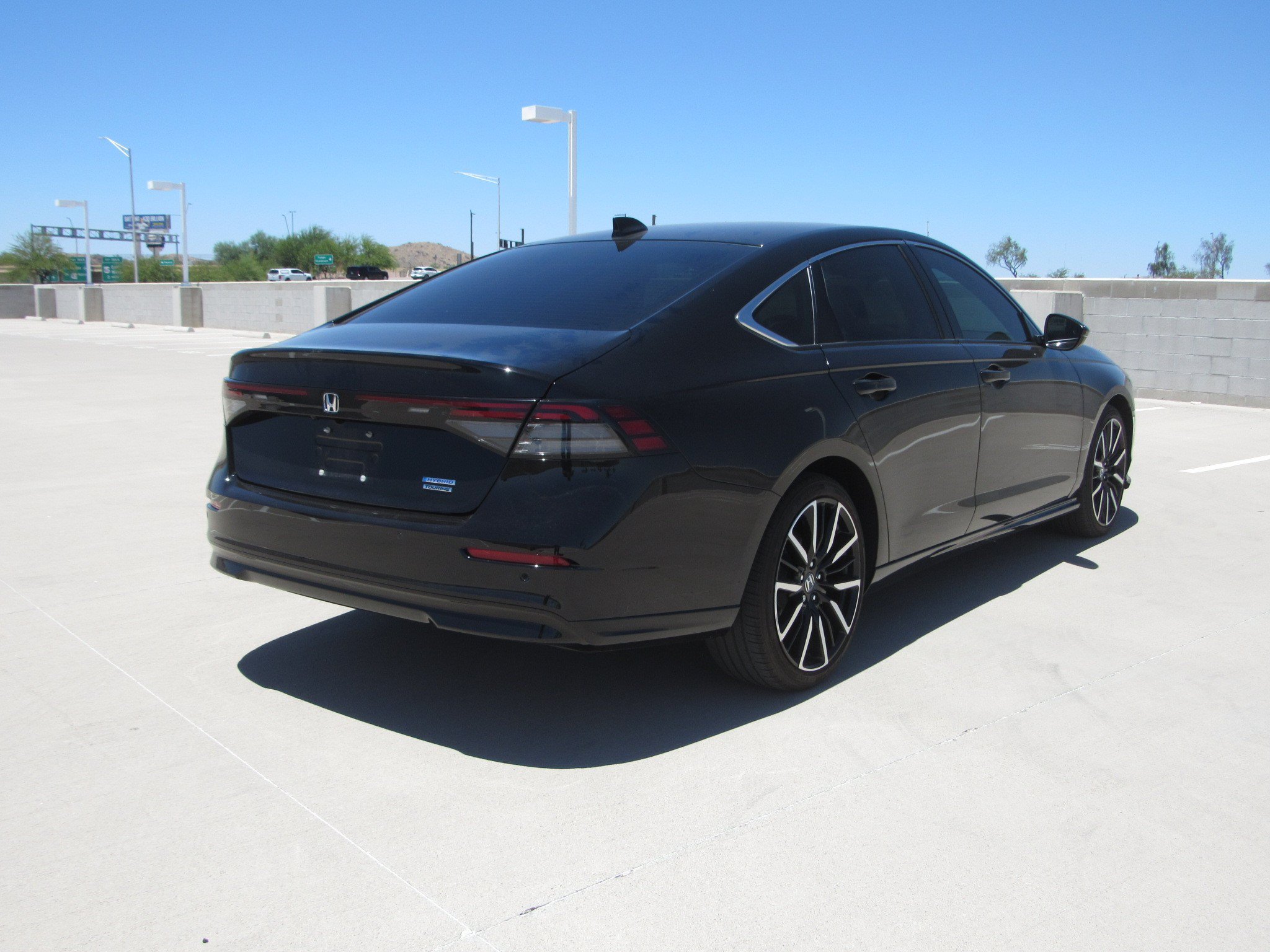 Used 2023 Honda Accord Touring image 5