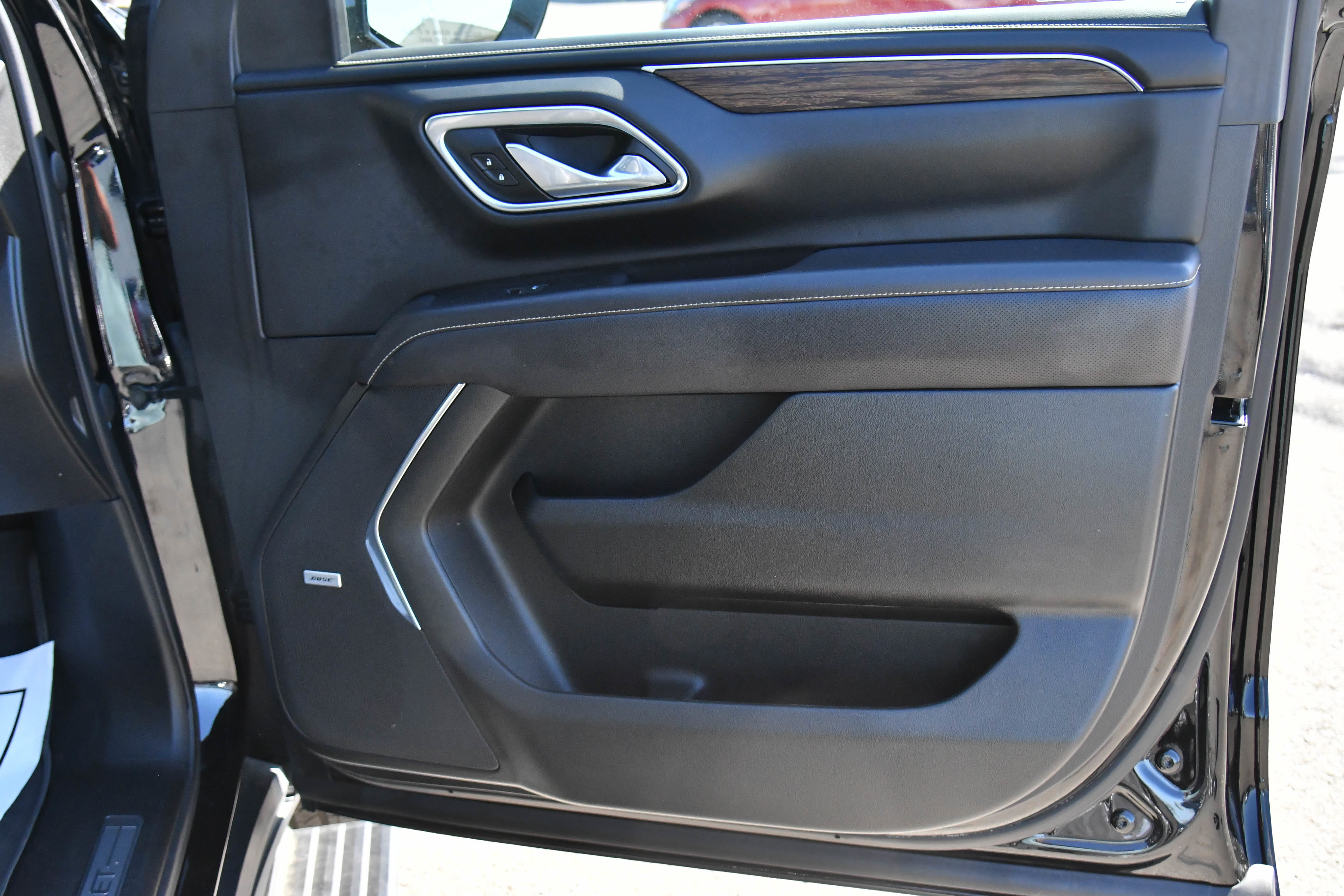 Used 2023 Chevrolet Tahoe Premier w/ Advanced Technology Package image 62