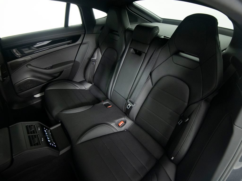 New 2026 Porsche Panamera 4 AWD/4WD image 38