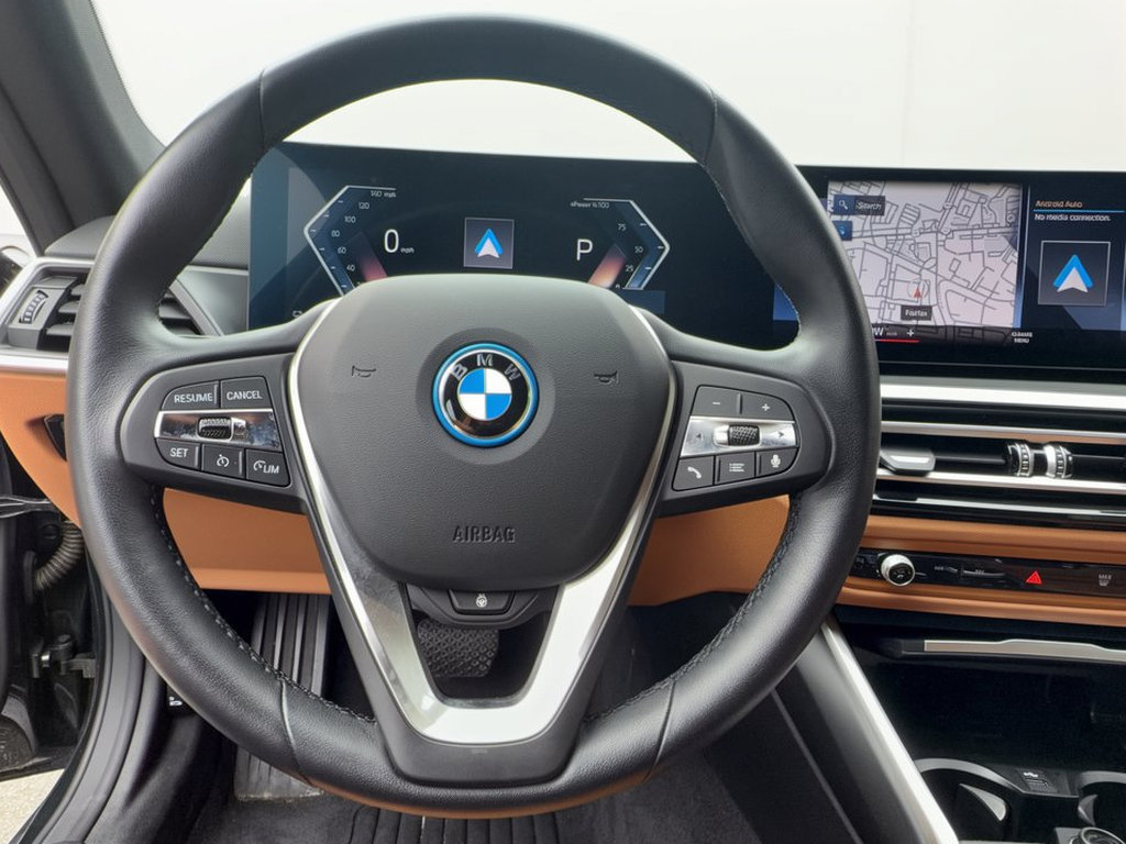 Used 2023 BMW i4 eDrive35 w/ Premium Package RWD image 10