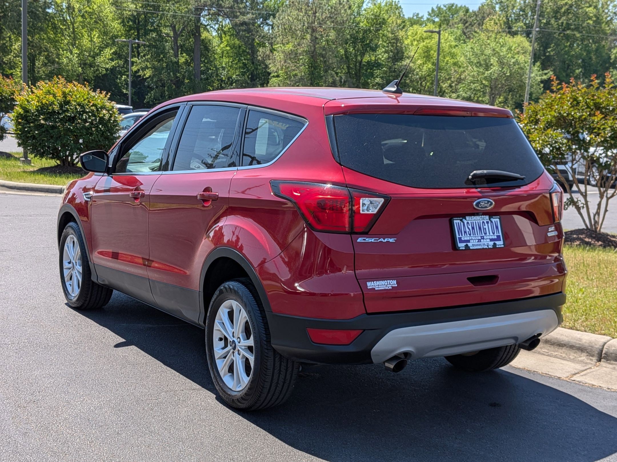 Used 2019 Ford Escape SE AWD/4WD image 7