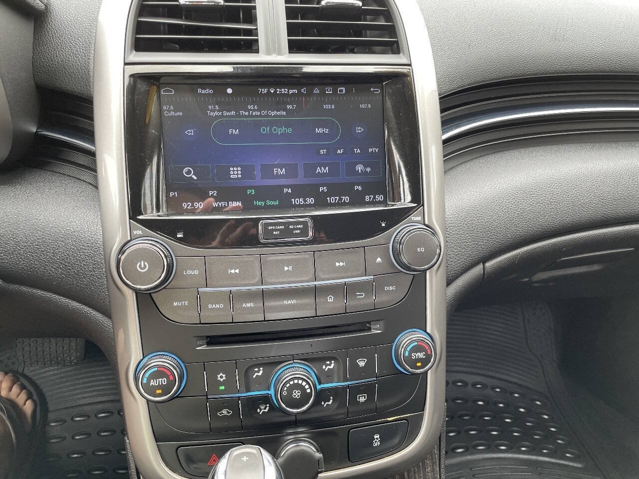 Used 2014 Chevrolet Malibu LT FWD image 15
