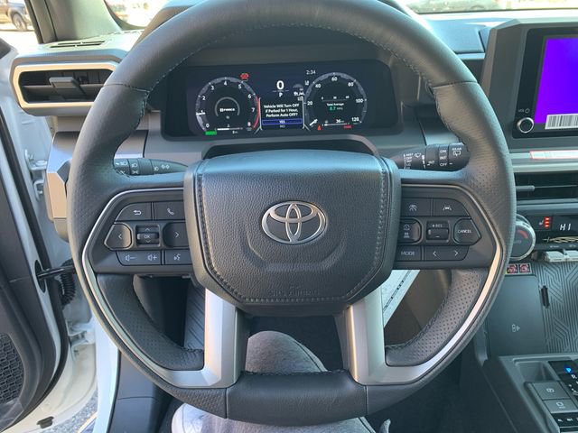 New 2026 Toyota 4Runner TRD Off-Road AWD/4WD image 17