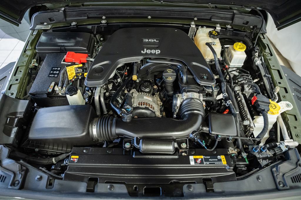 Used 2021 Jeep Gladiator Mojave w/ Safety Group image 22