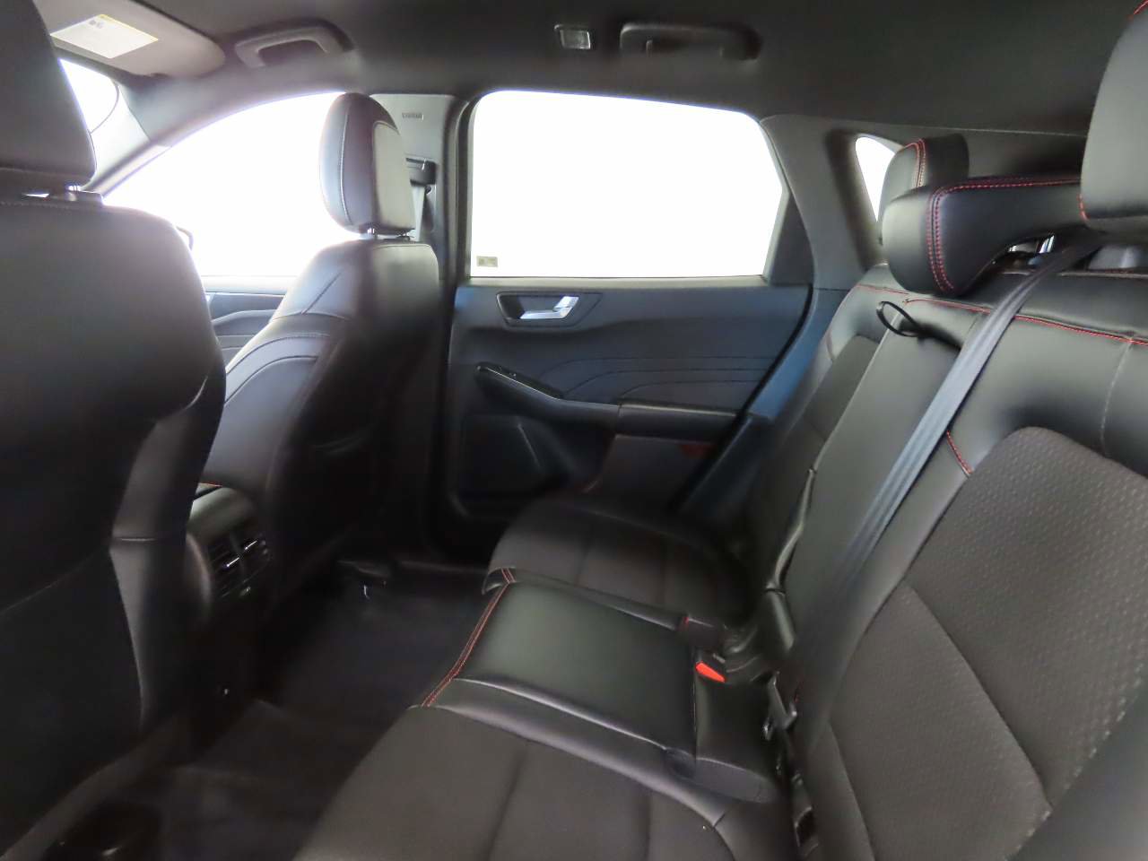 Used 2023 Ford Escape ST-Line w/ Tech Pack #1 image 16