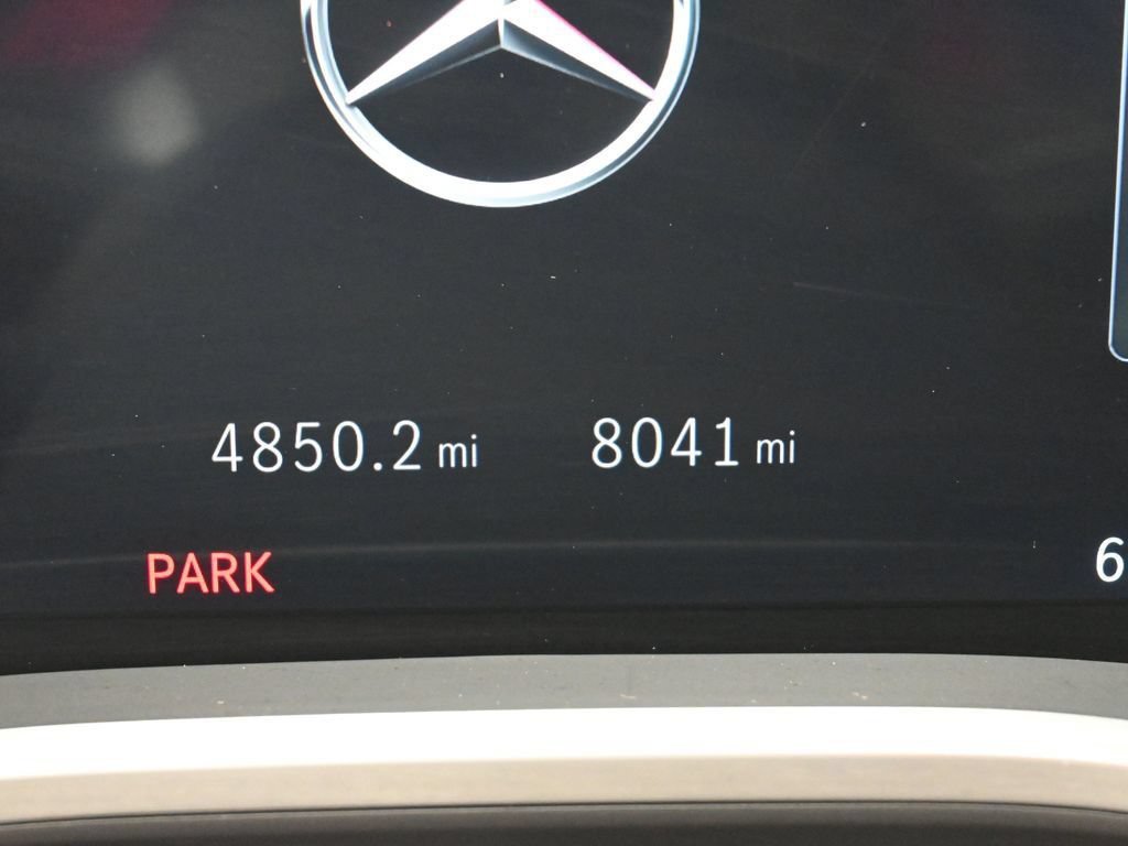 Used 2022 Mercedes-Benz SL 63 AMG 4MATIC image 37