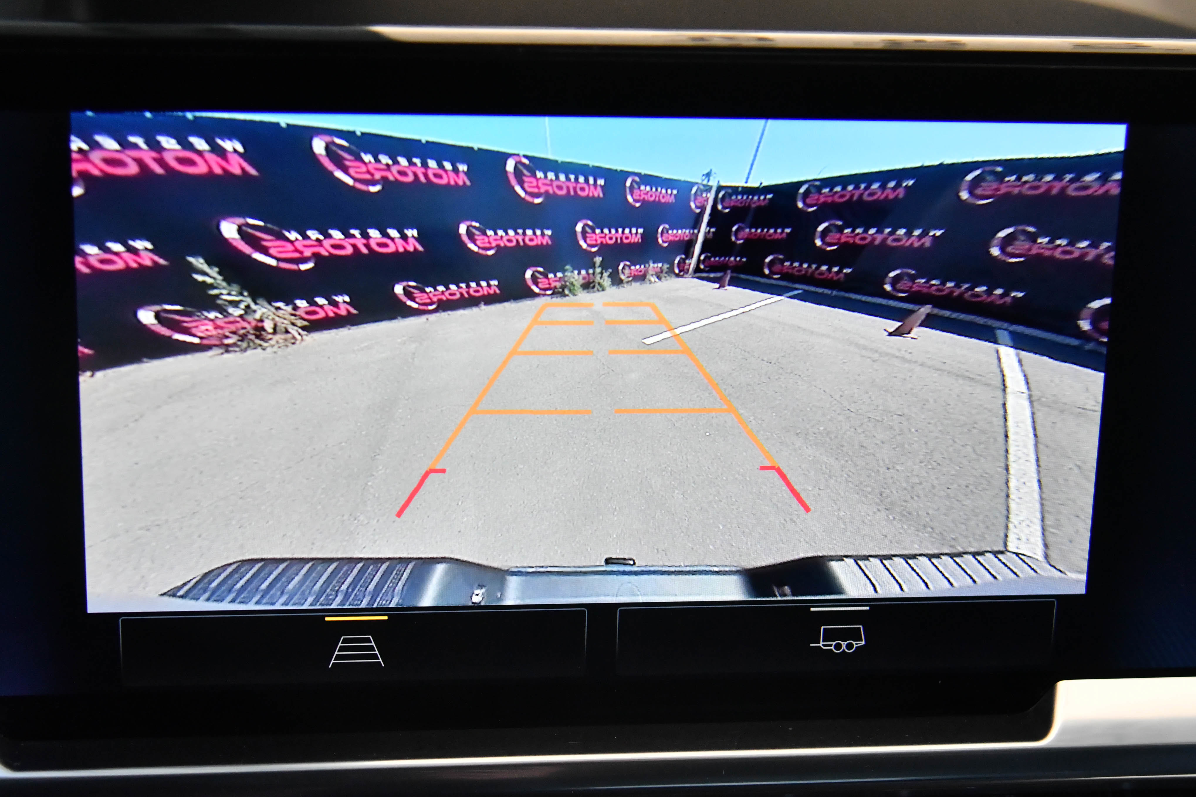 Used 2025 Chevrolet Silverado 2500 LT AWD/4WD image 21