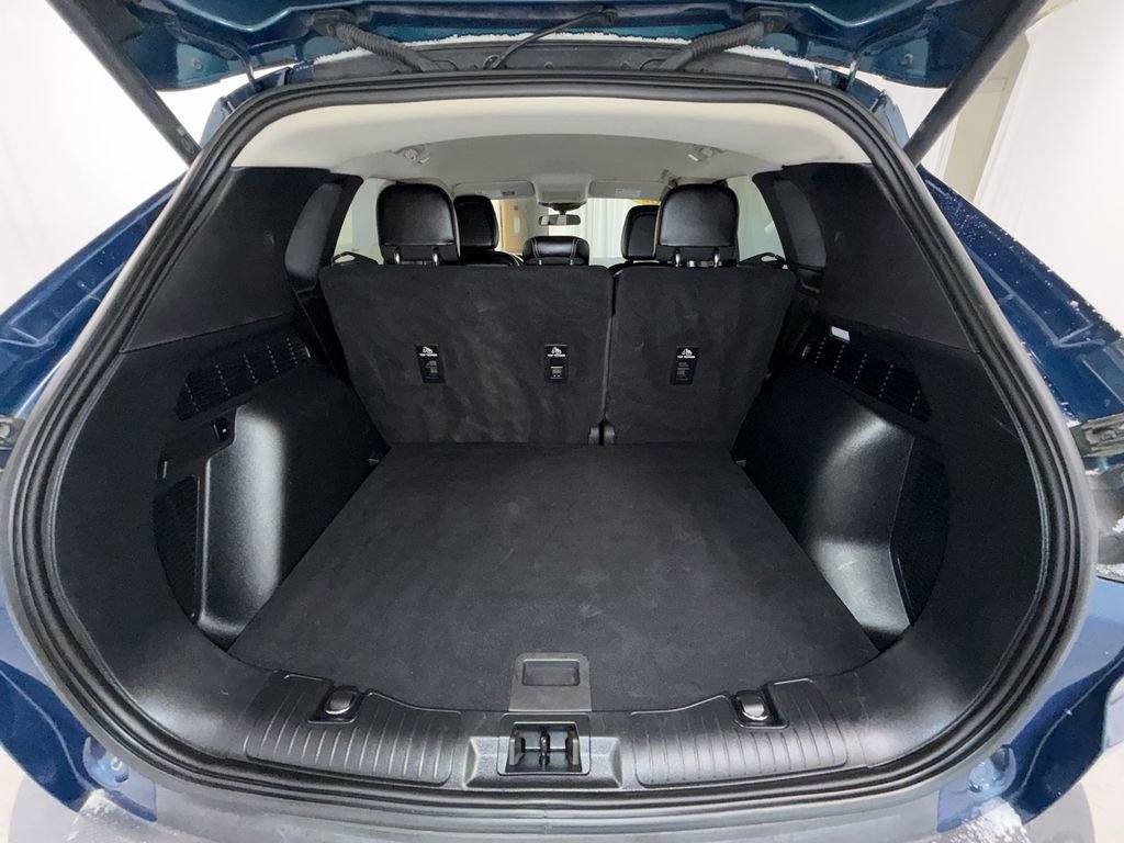 Used 2020 Ford Escape SEL image 16