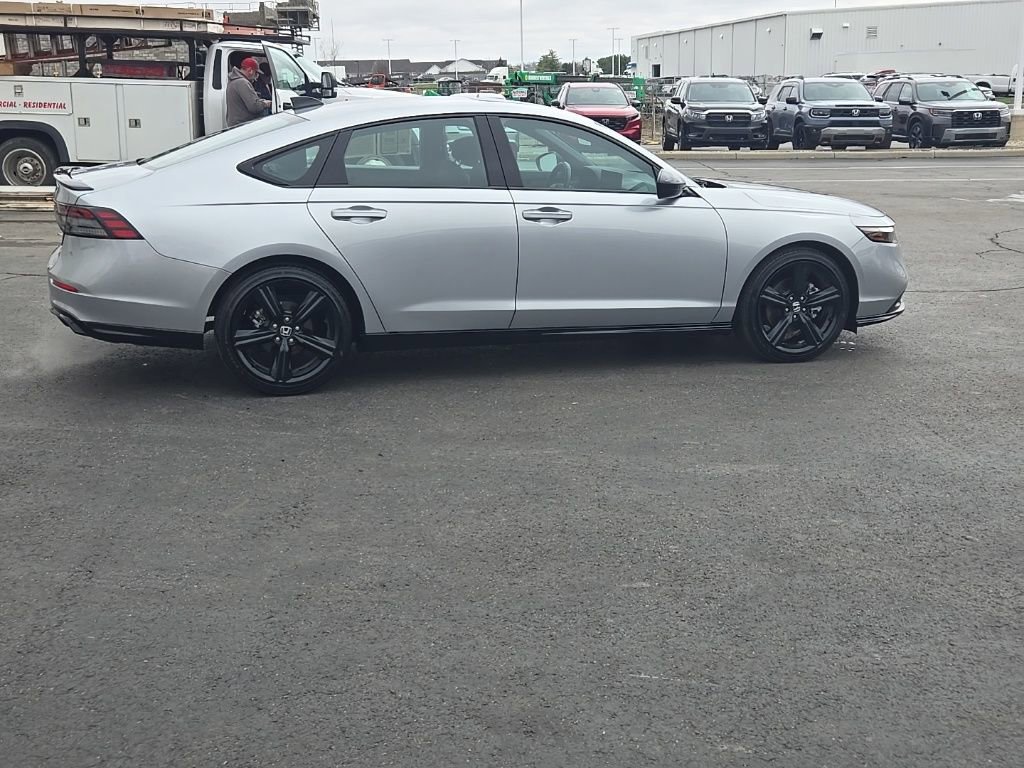 Certified 2025 Honda Accord Sport image 9