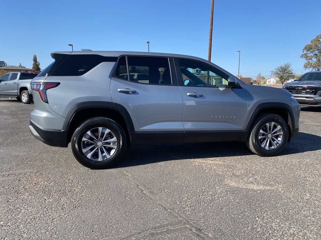 Used 2025 Chevrolet Equinox LT FWD image 5