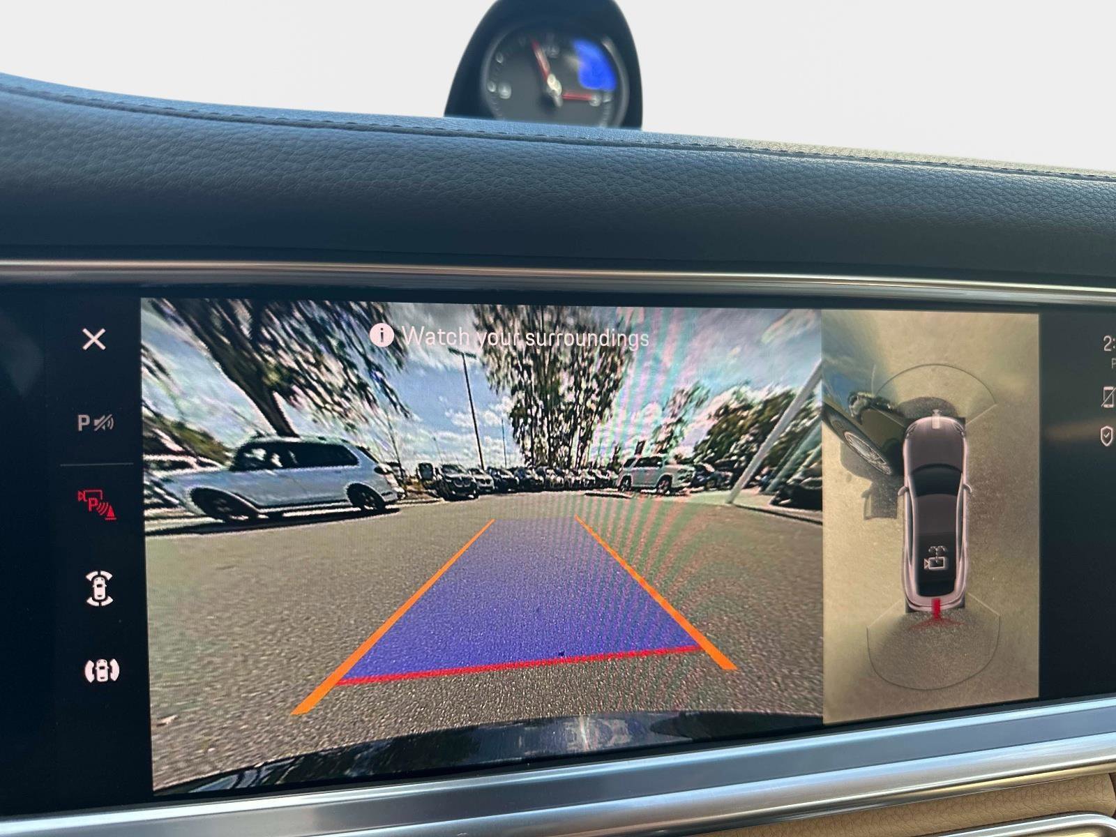 Used 2022 Porsche Panamera image 23