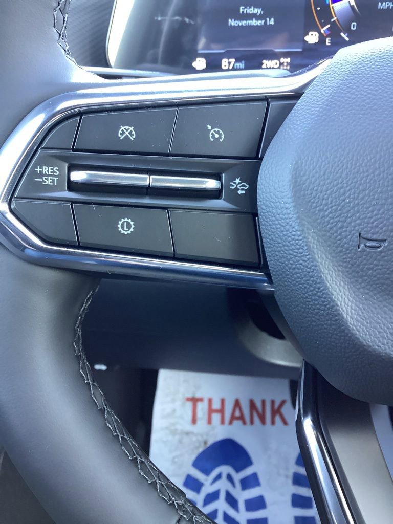 New 2026 Chevrolet Equinox LT w/ Convenience Package II image 16