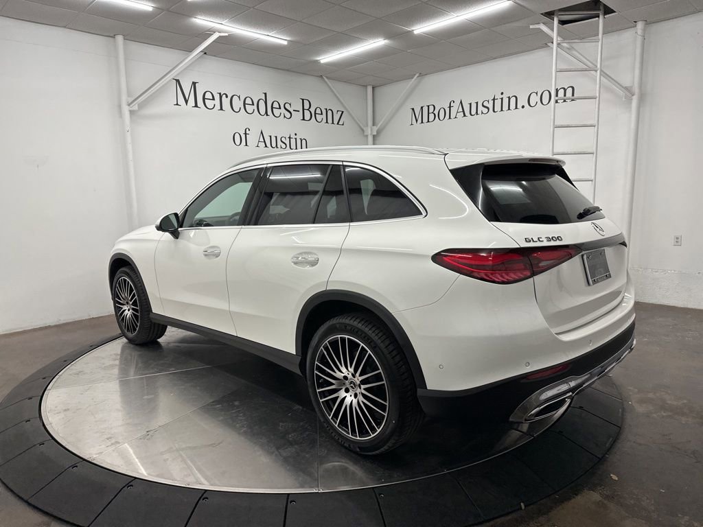 New 2026 Mercedes-Benz GLC 300 image 5