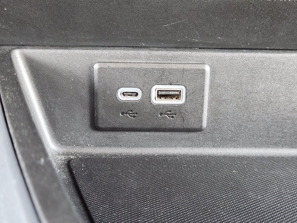 Used 2024 Chevrolet Brightdrop 600 w/ Battery Pack, Max Range AWD/4WD image 22